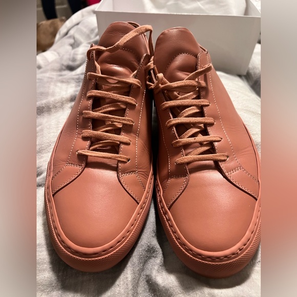 Common projects men’s sneakers. In excellent condition. - Picture 2 of 3
